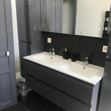 Havre De Paix Avec A Deux Pas De La Villa Royan